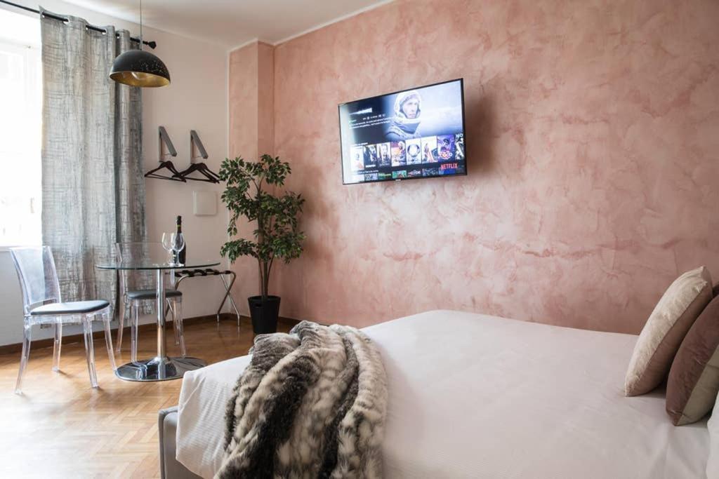 Pink Intimate Jacuzzi Suite Trastevere - Top Collection Rome Exterior photo